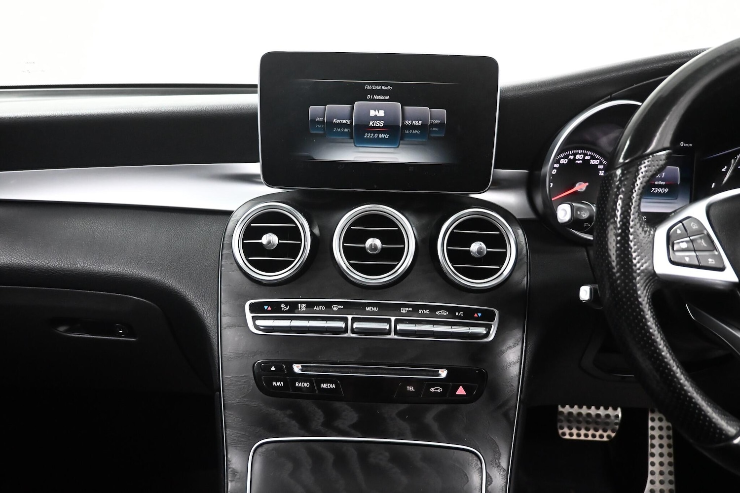 Used Mercedes-Benz GLC 2016 for sale - 76189372: Photo 19