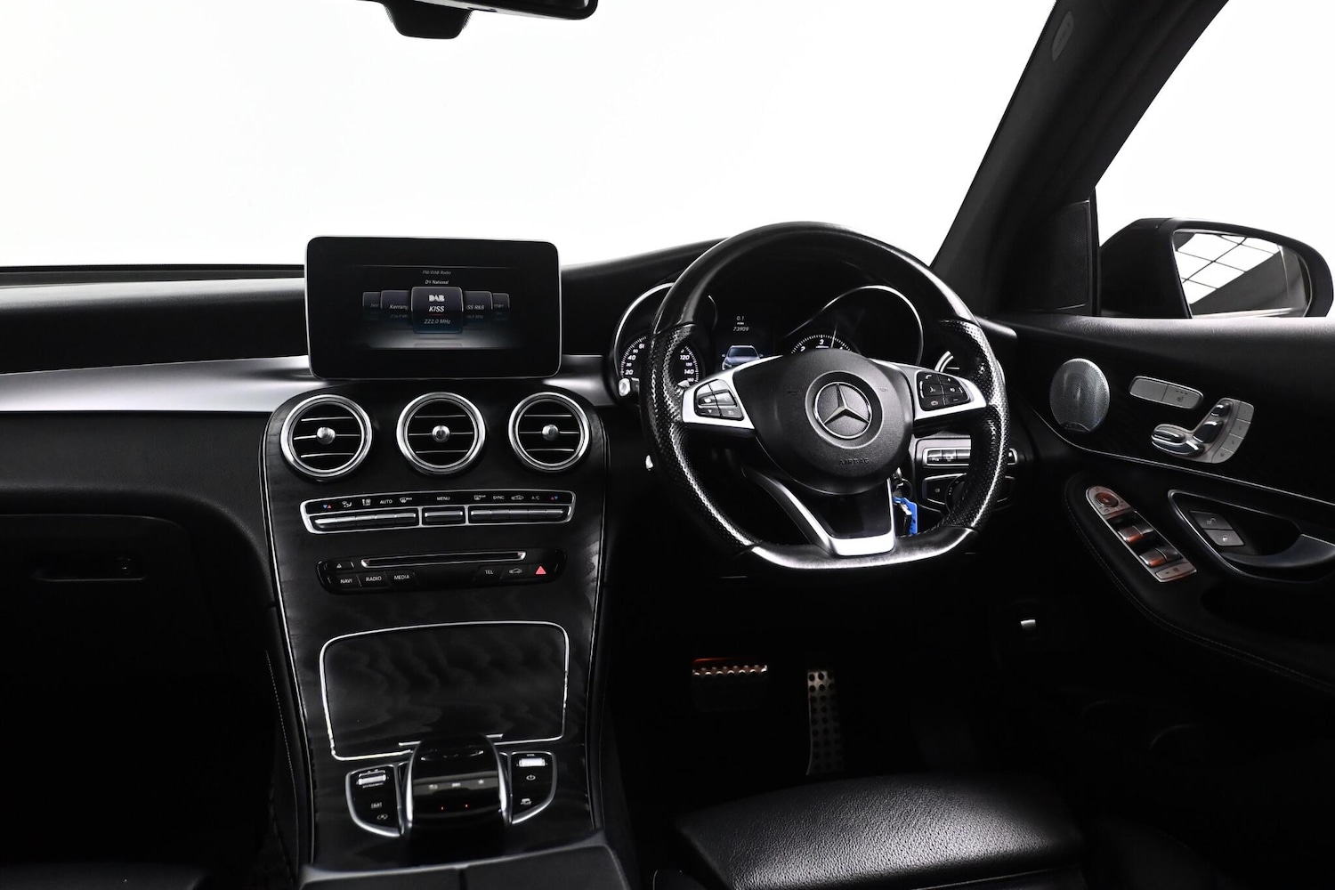 Used Mercedes-Benz GLC 2016 for sale - 76189372: Photo 26