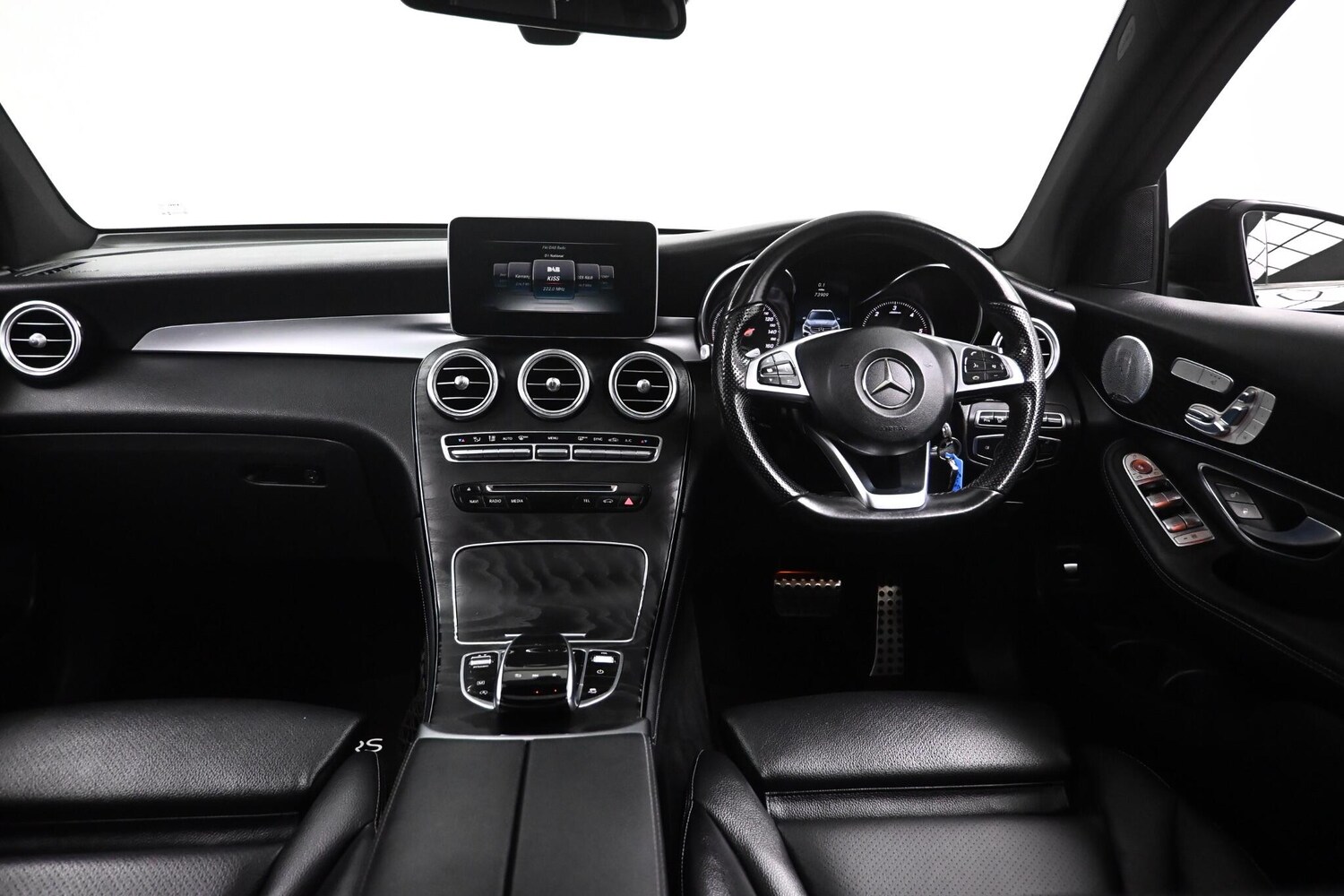 Used Mercedes-Benz GLC 2016 for sale - 76189372: Photo 27