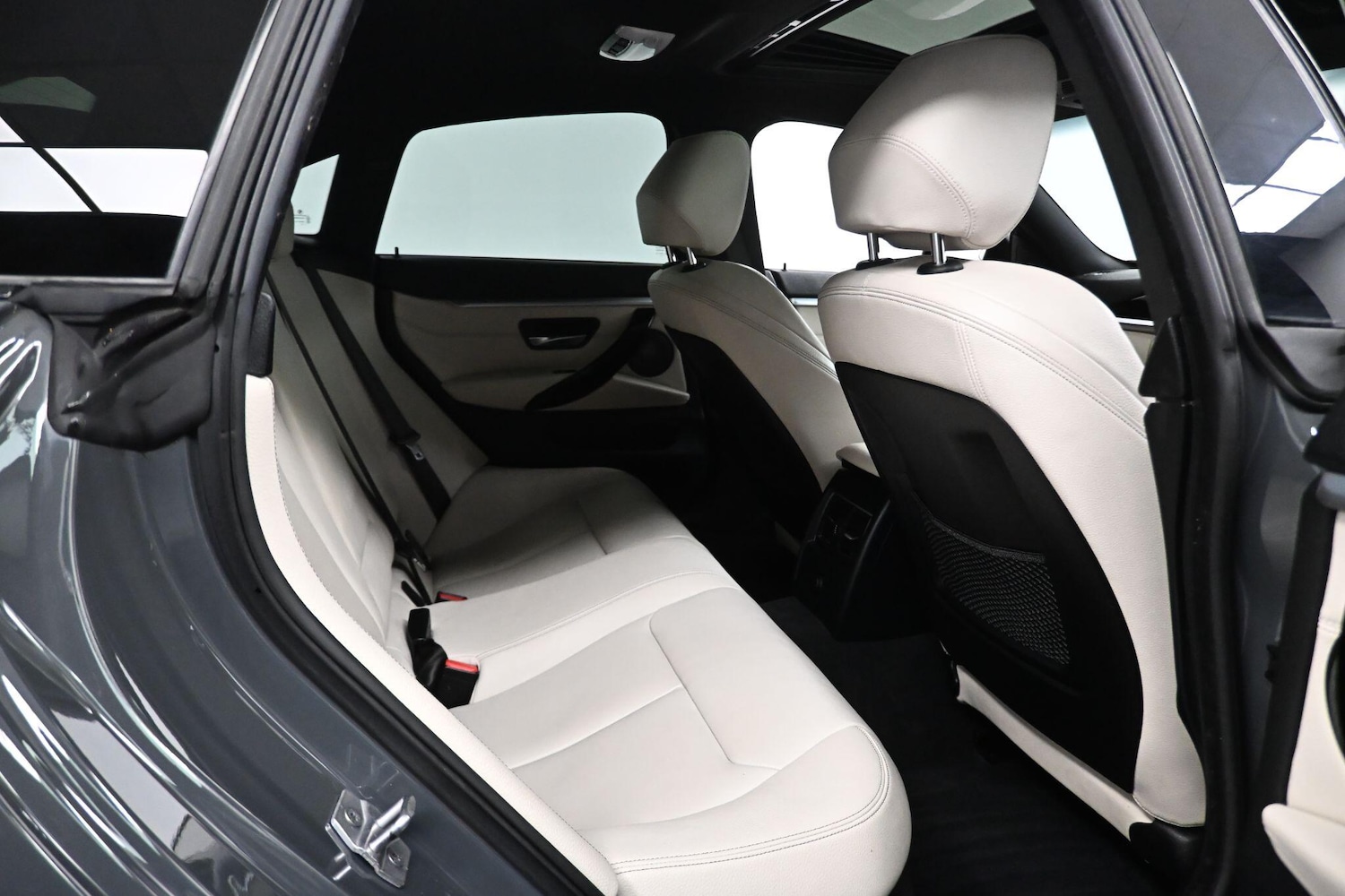 Used BMW 4 Series 2017 for sale - 77175524: Photo 15