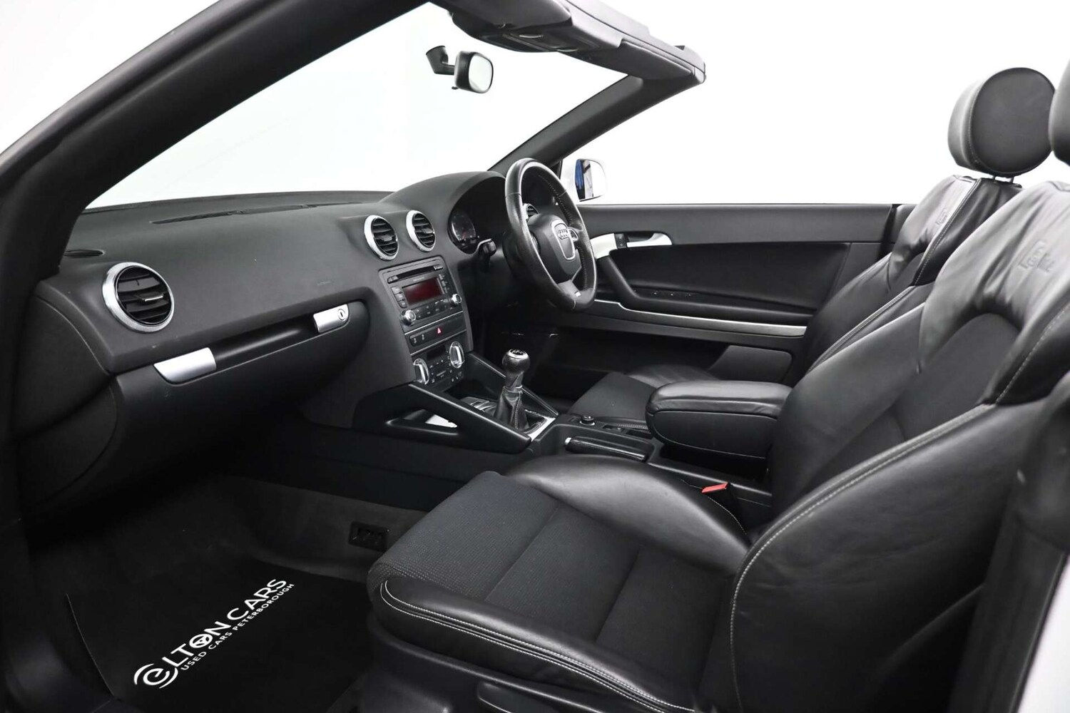 Used Audi A3 Cabriolet 2011 for sale - 77729052: Photo 24