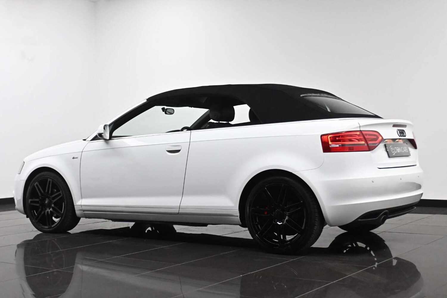 Used Audi A3 Cabriolet 2011 for sale - 77729052: Photo 29