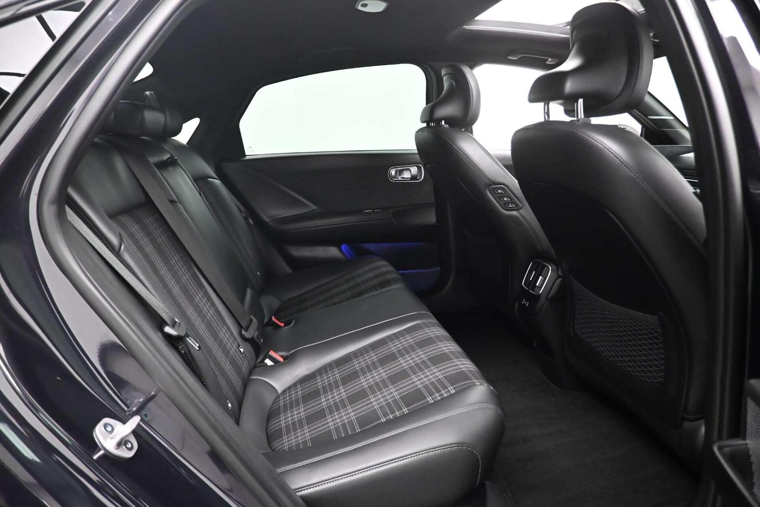 Used Hyundai IONIQ 6 2023 for sale - 77774425: Photo 16