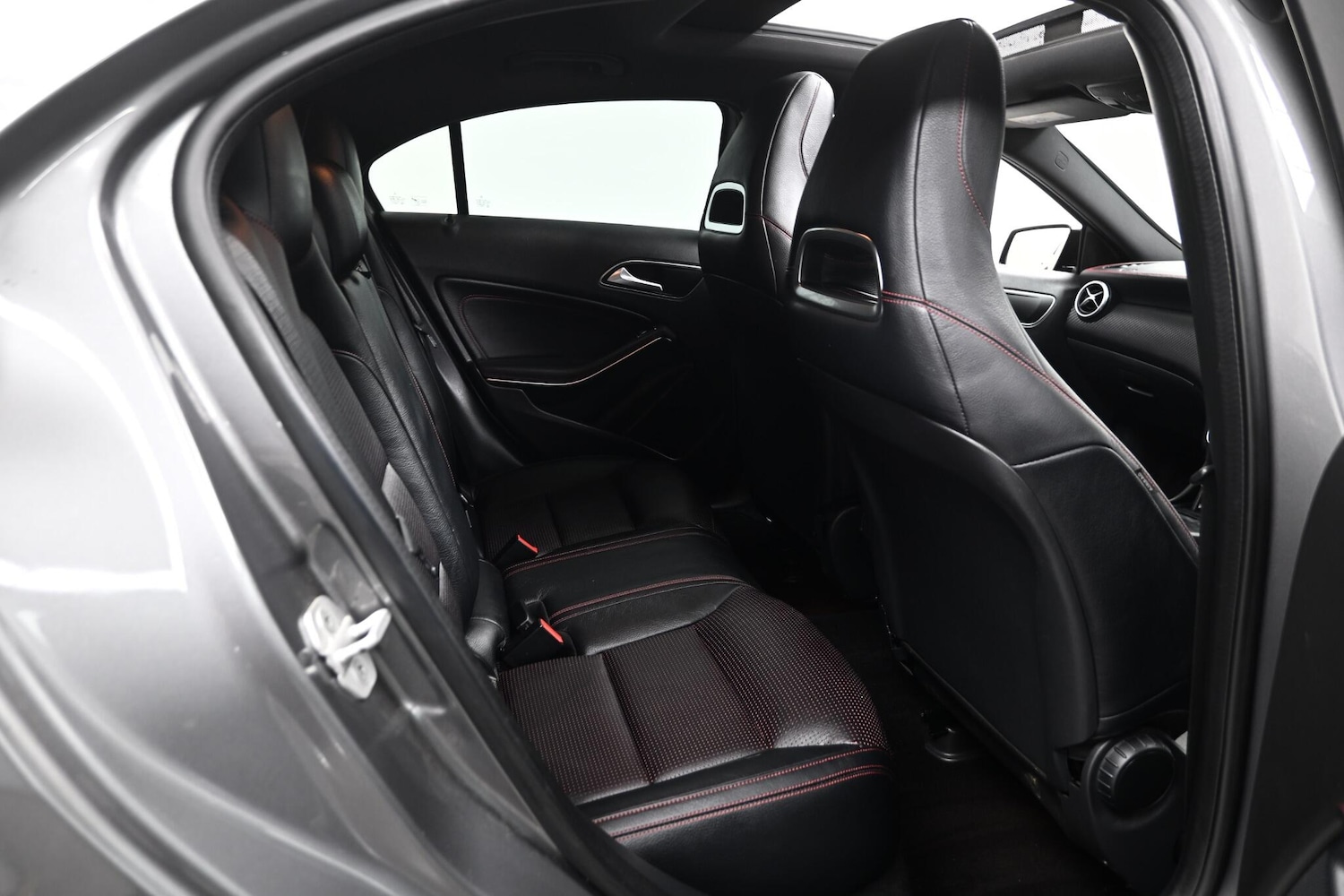 Used Mercedes-Benz A-Class 2015 for sale - 76850167: Photo 10