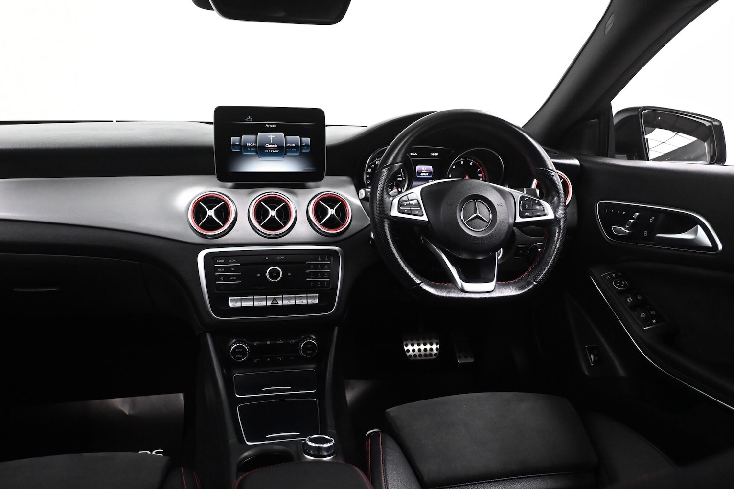 Used Mercedes-Benz CLA 2019 for sale - 76765515: Photo 24