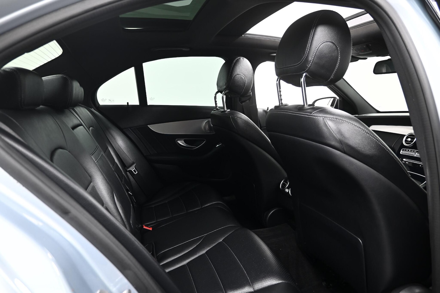 Used Mercedes-Benz C Class 2016 for sale - 76752999: Photo 14