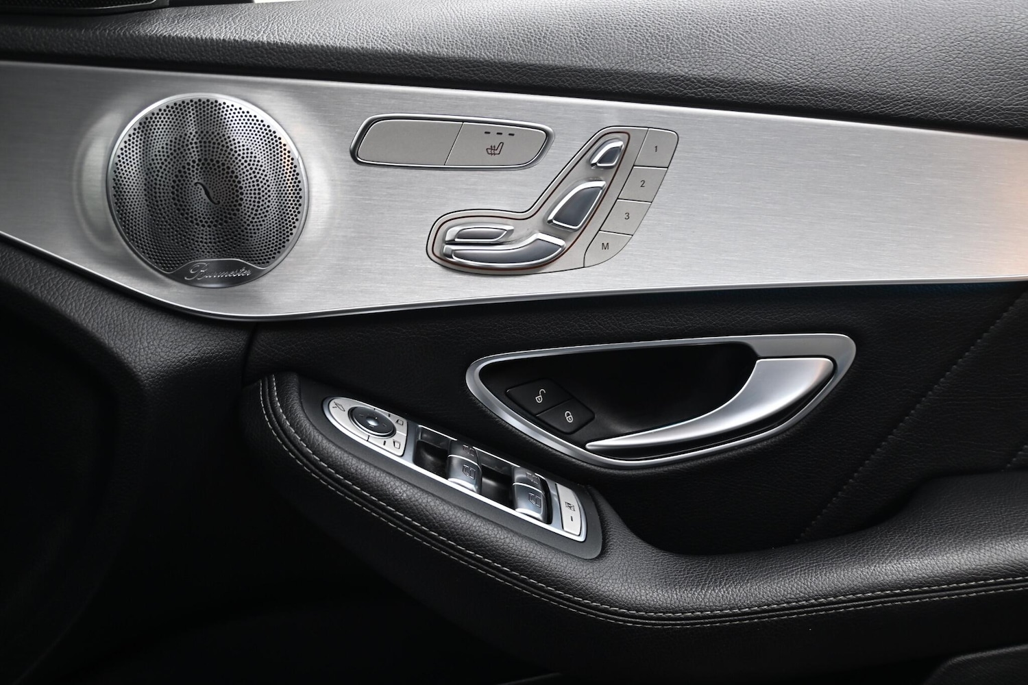 Used Mercedes-Benz C Class 2016 for sale - 76752999: Photo 16