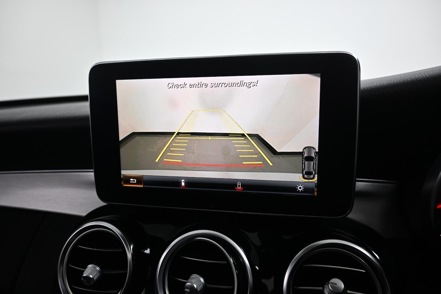 Used Mercedes-Benz C Class 2016 for sale - 76752999: Photo 18