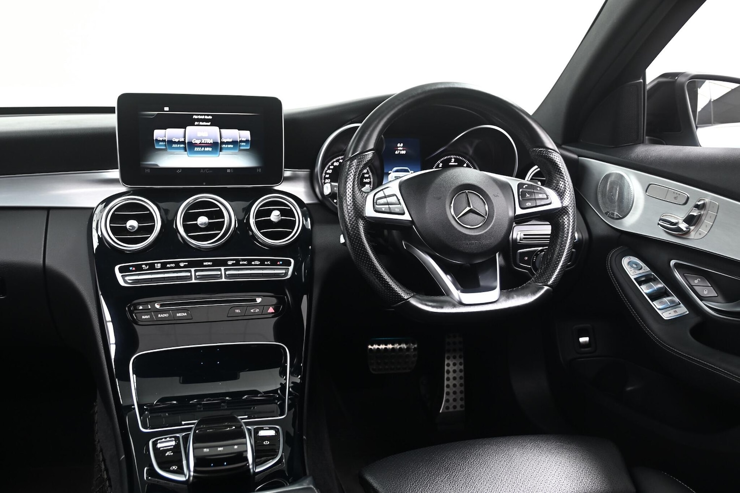 Used Mercedes-Benz C Class 2016 for sale - 76752999: Photo 20