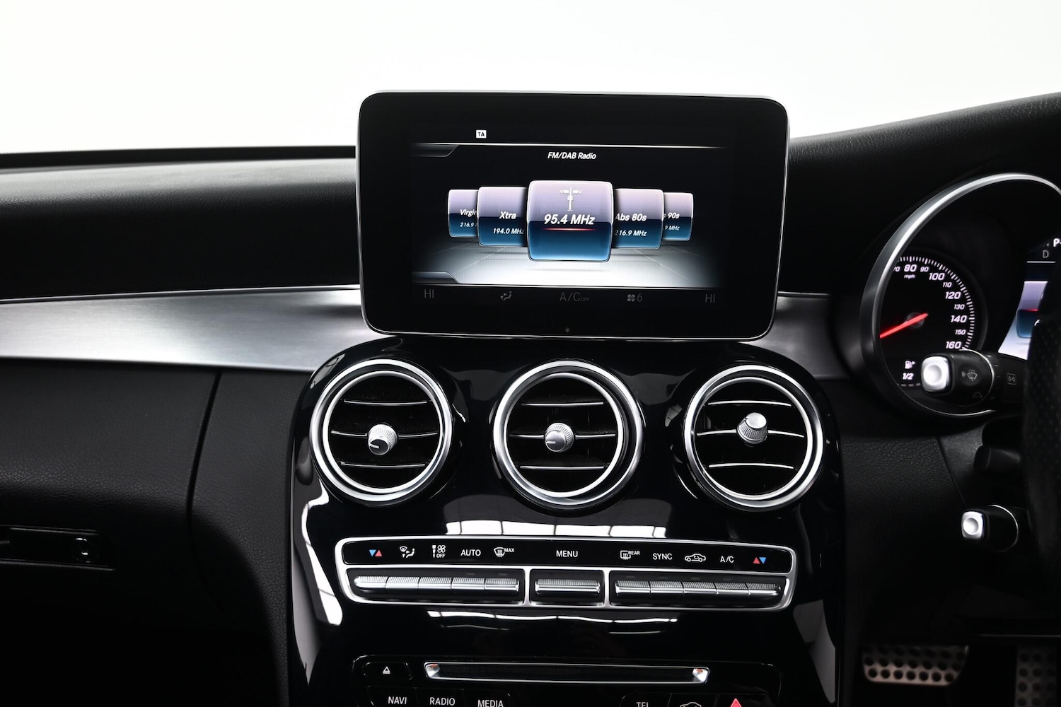 Used Mercedes-Benz C Class 2016 for sale - 76752999: Photo 21