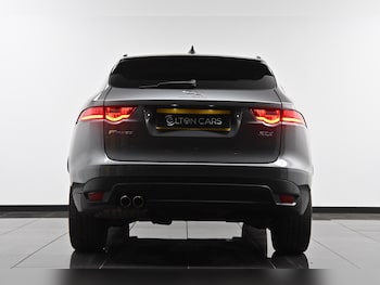 Used Jaguar F-Pace 2019 for sale - 78752541: Photo