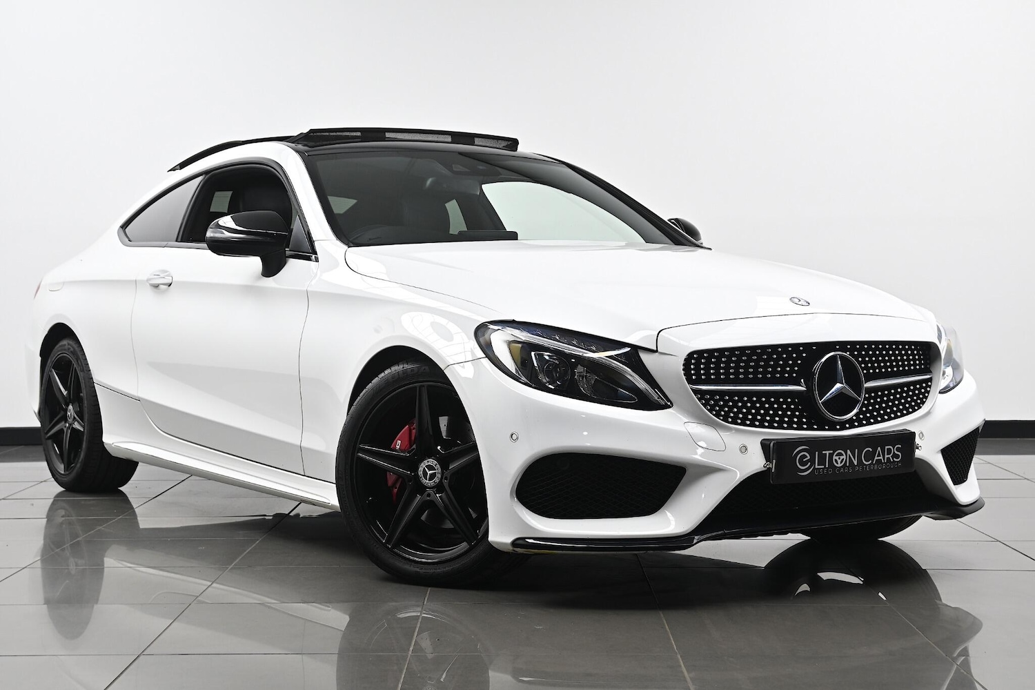 Used Mercedes-Benz C-Class 2017 for sale - 76166359: Photo 1