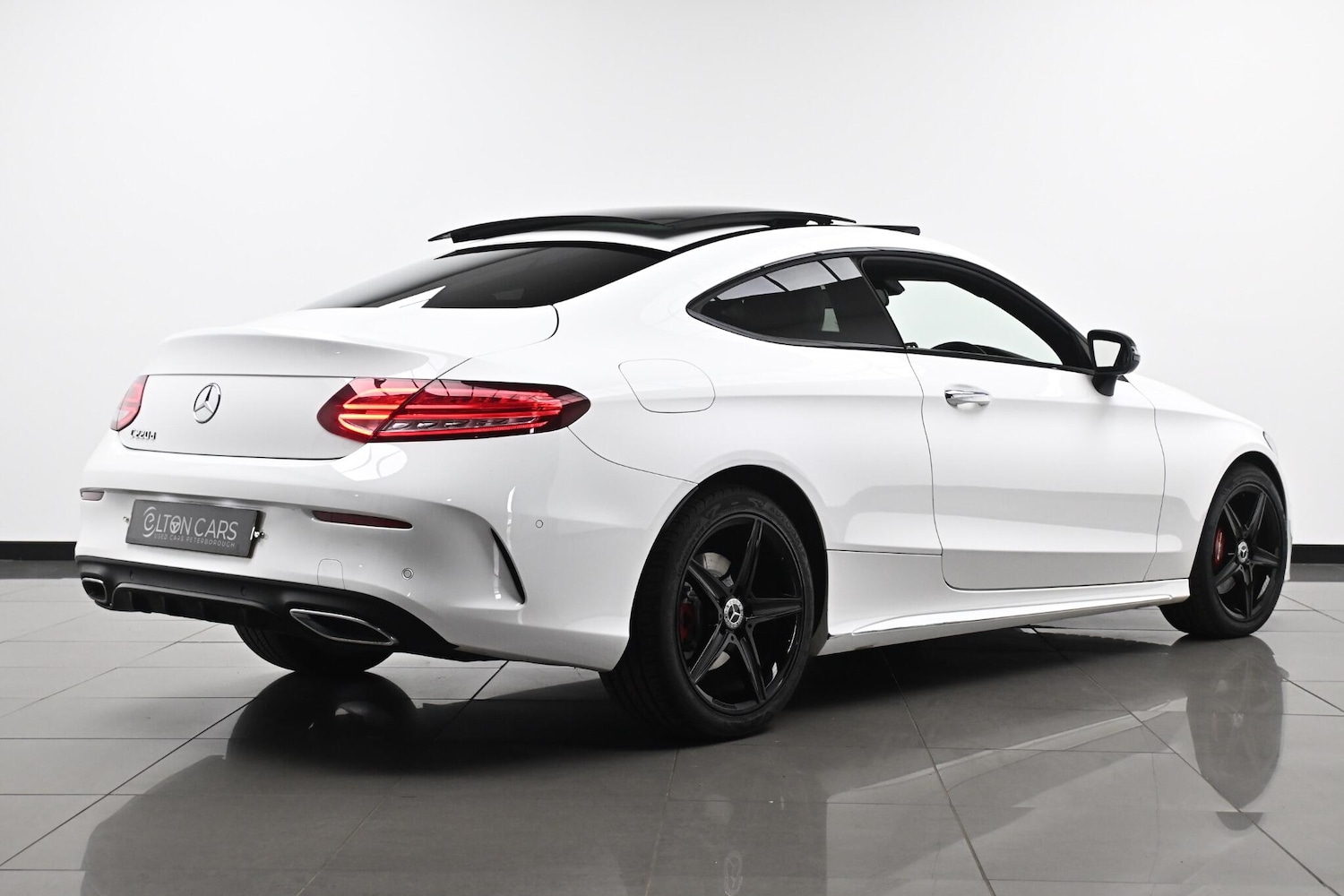 Used Mercedes-Benz C-Class 2017 for sale - 76166359: Photo 7