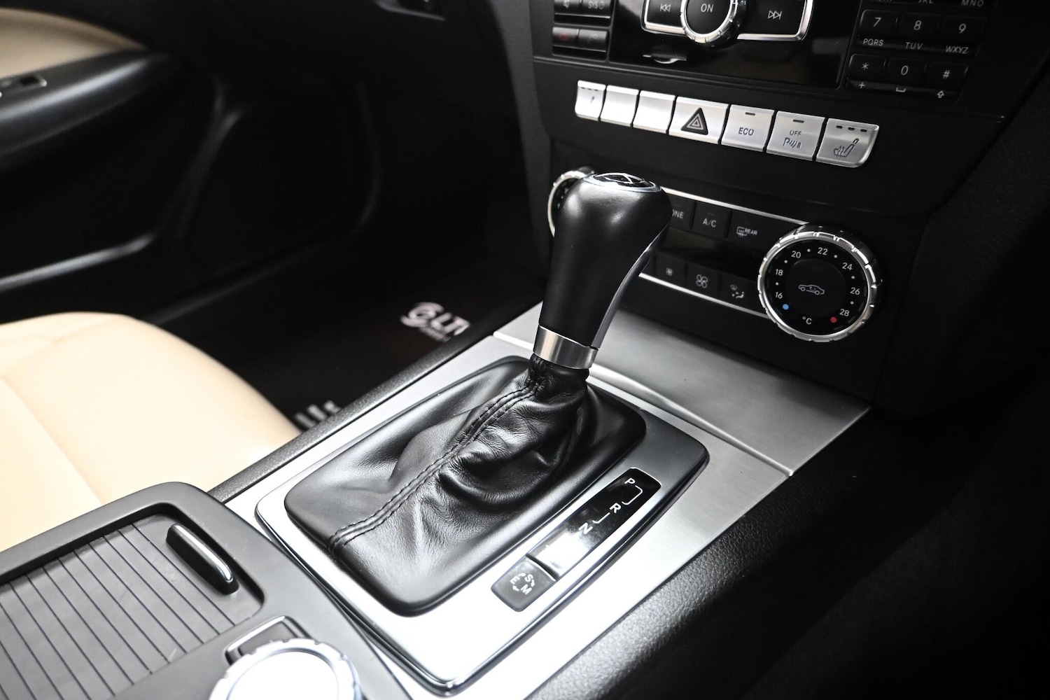 Used Mercedes-Benz C Class 2011 for sale - 76633892: Photo 22