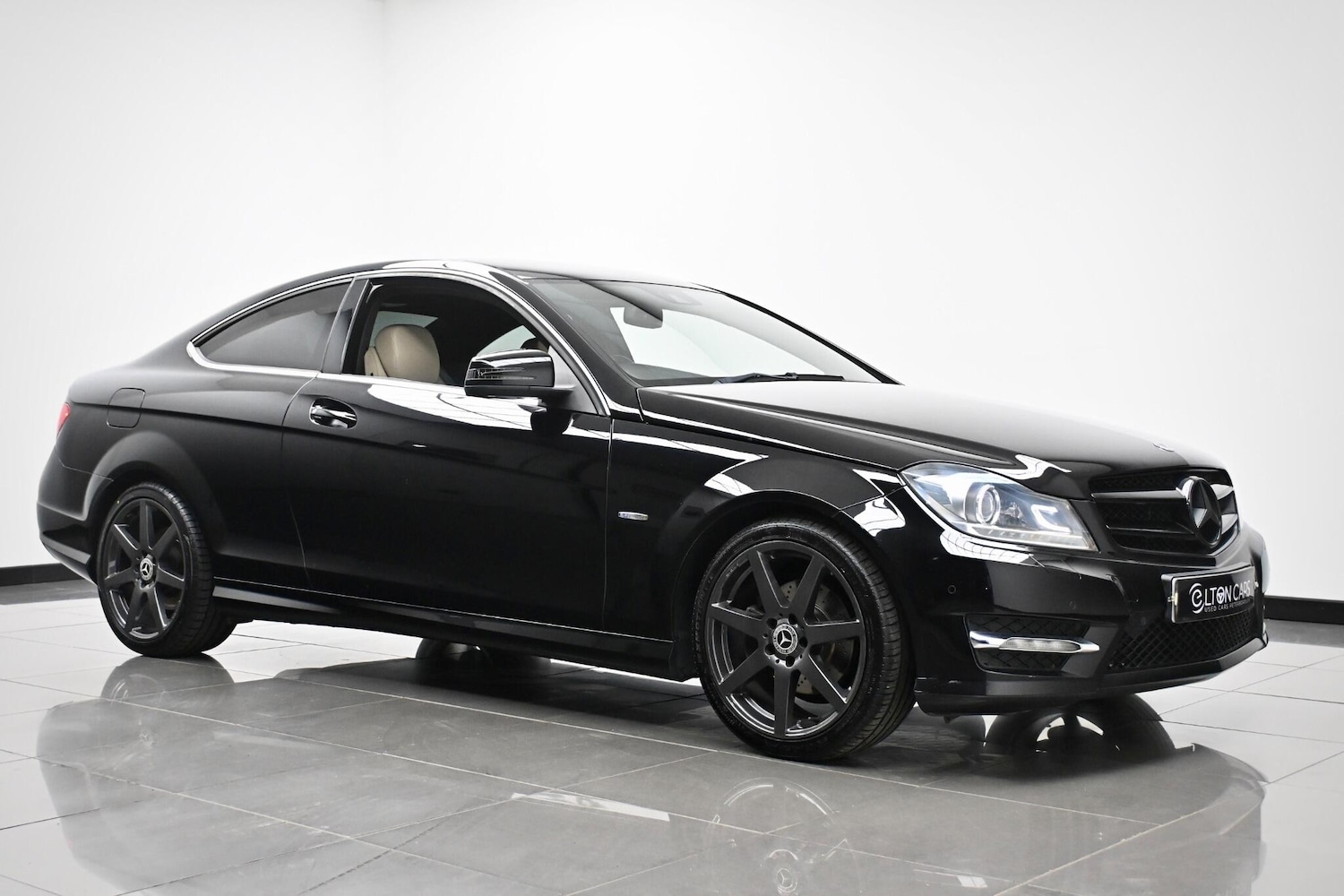 Used Mercedes-Benz C Class 2011 for sale - 76633892: Photo 7