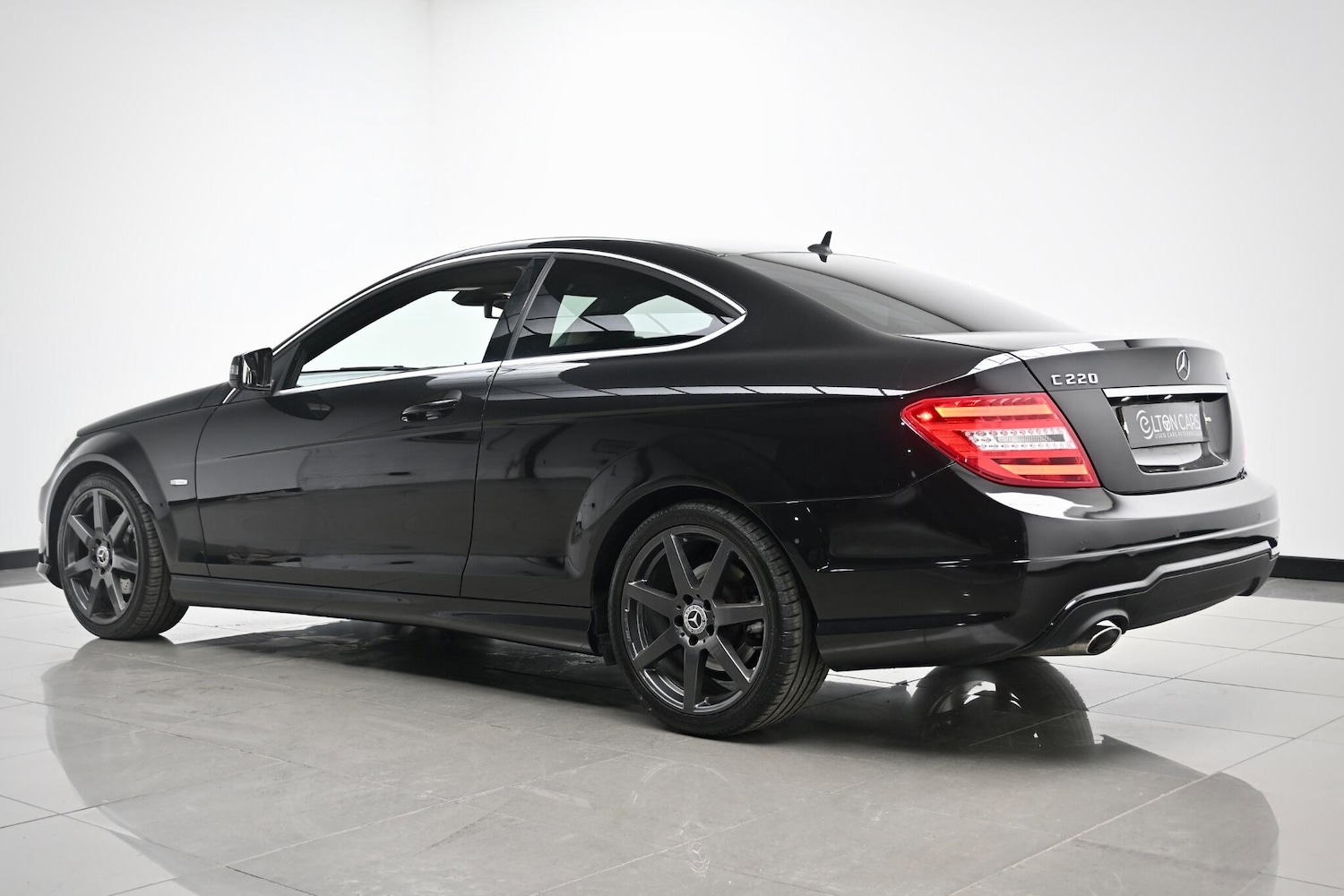Used Mercedes-Benz C Class 2011 for sale - 76633892: Photo 9