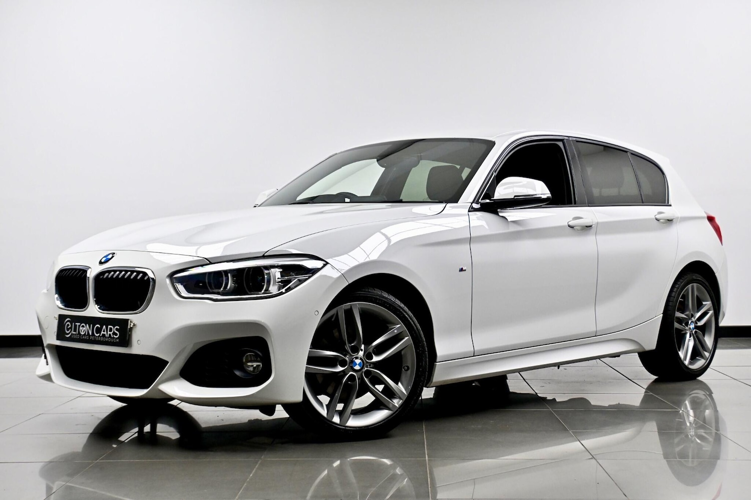 Used BMW 1 Series 2017 for sale - 76975858: Photo 2