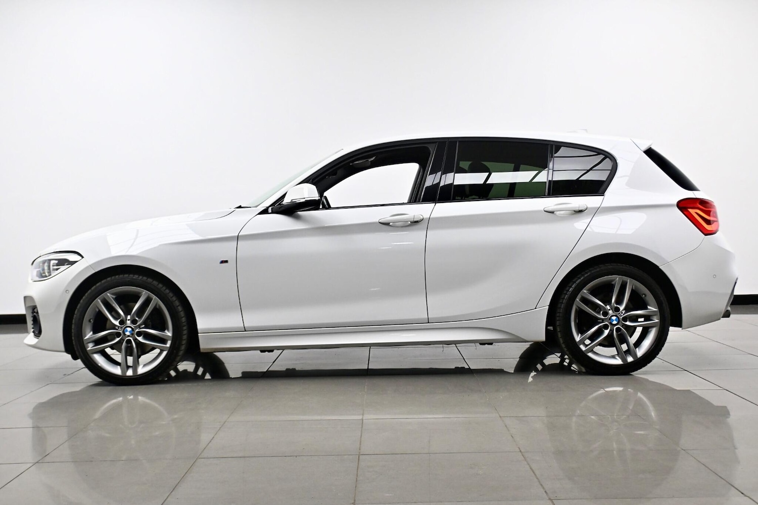 Used BMW 1 Series 2017 for sale - 76975858: Photo 5