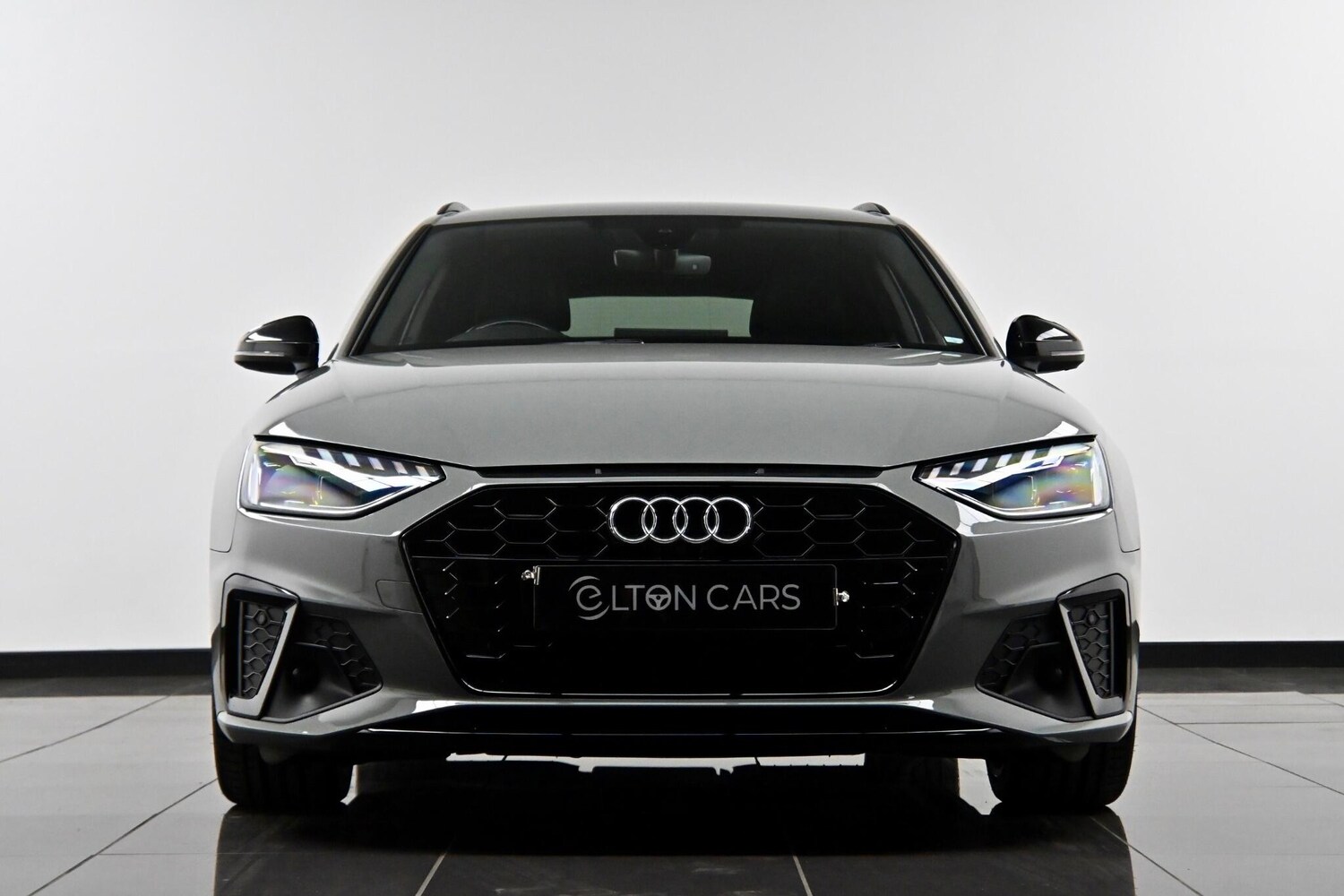 Used Audi A4 2021 for sale - 77612013: Photo 3