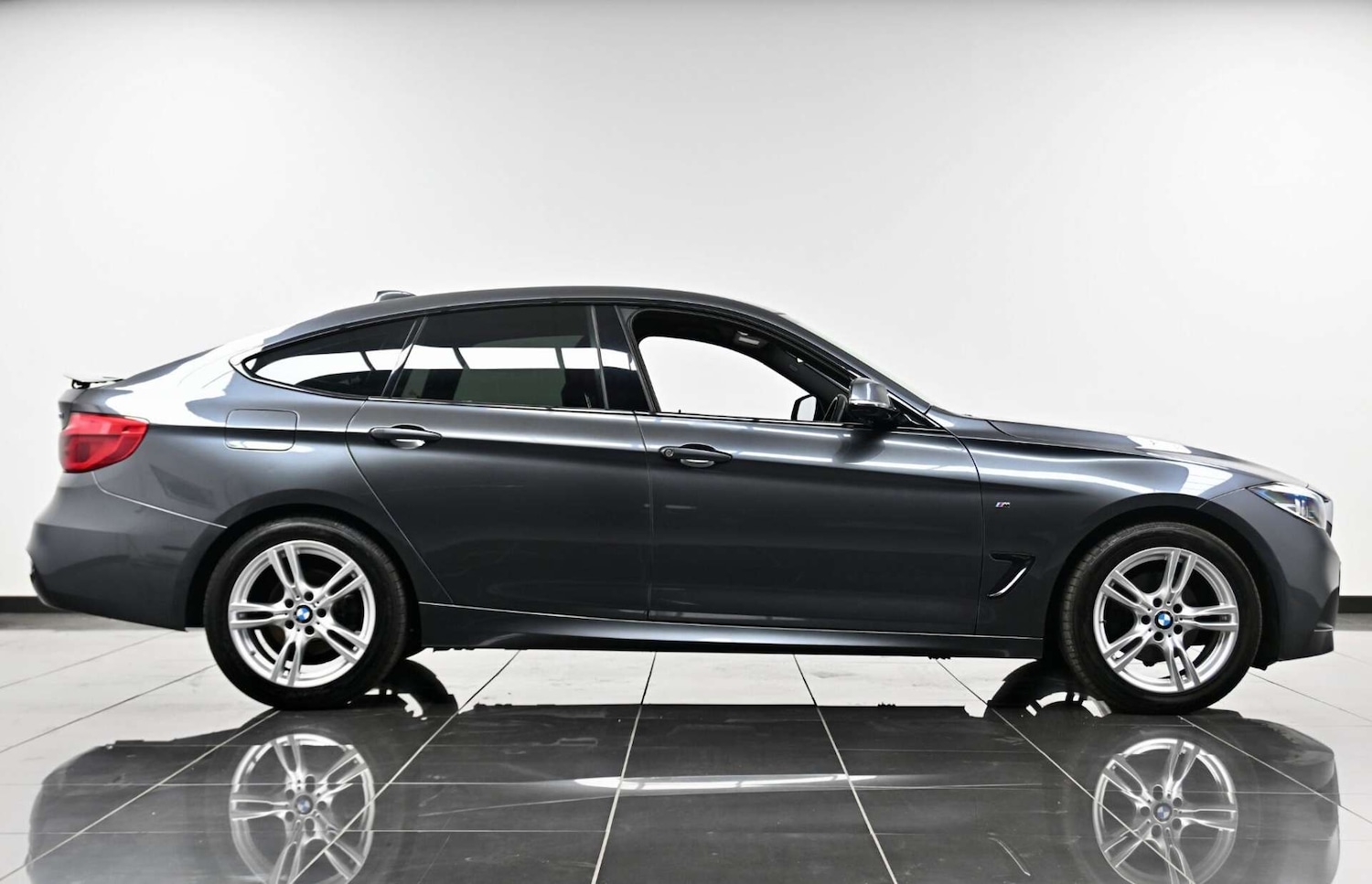 Used BMW 3 Series 2018 for sale - 77729056: Photo 4