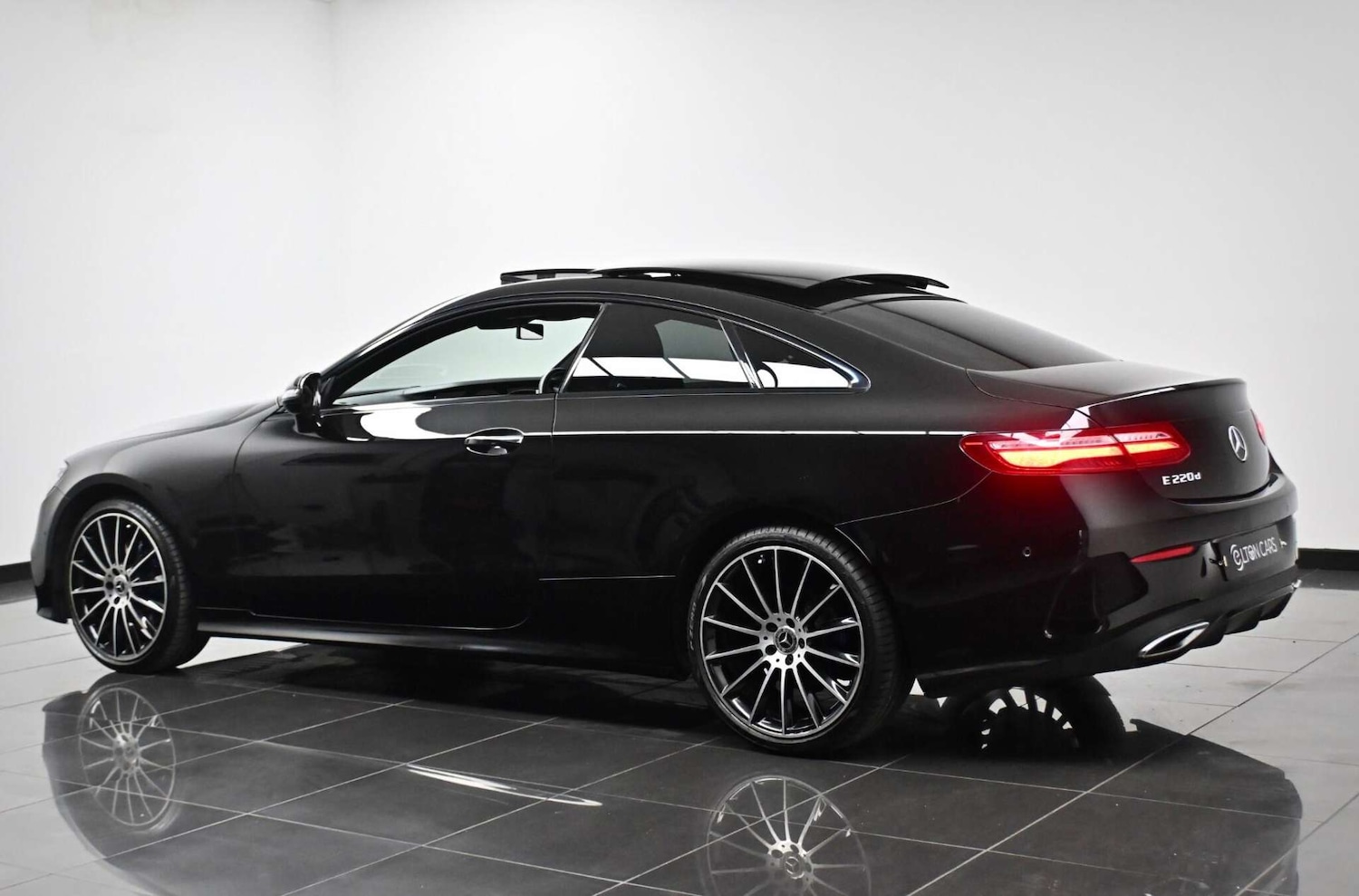 Used Mercedes-Benz E Class 2018 for sale - 77729055: Photo 10