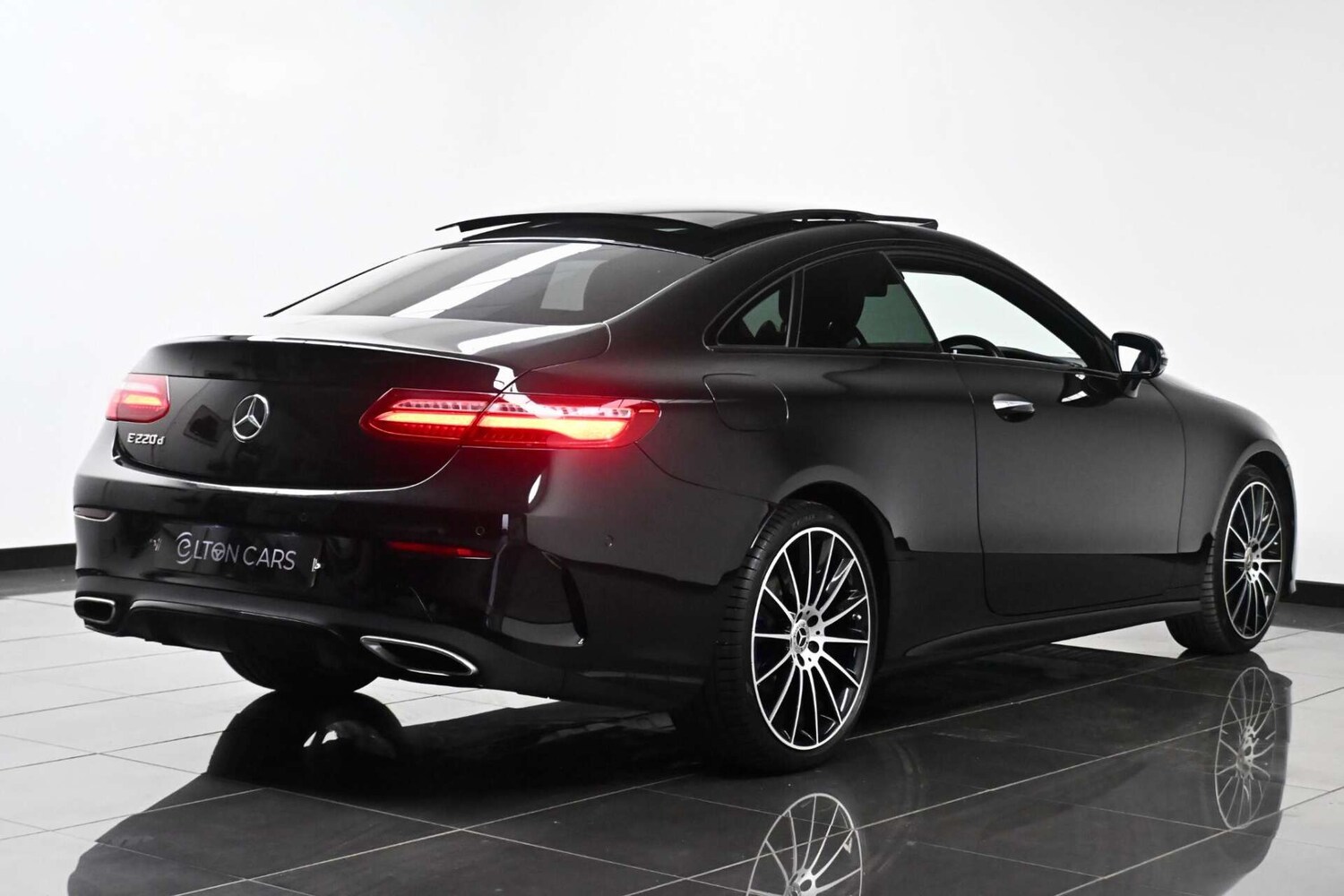 Used Mercedes-Benz E Class 2018 for sale - 77729055: Photo 12