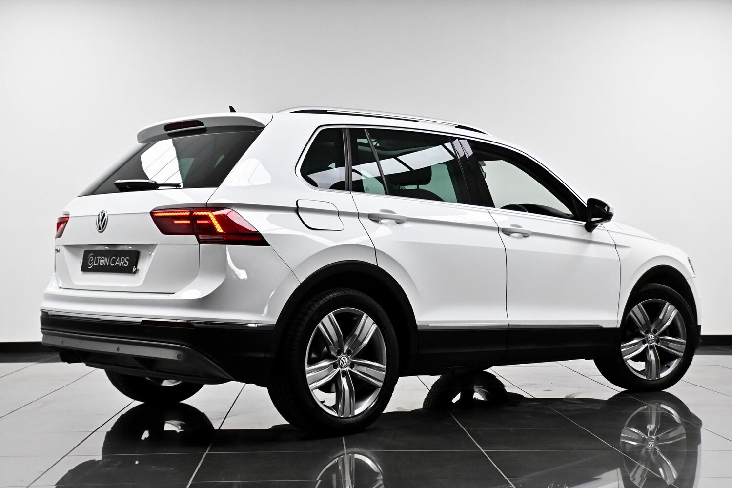 Used Volkswagen Tiguan for sale - 77586886: Photo 11