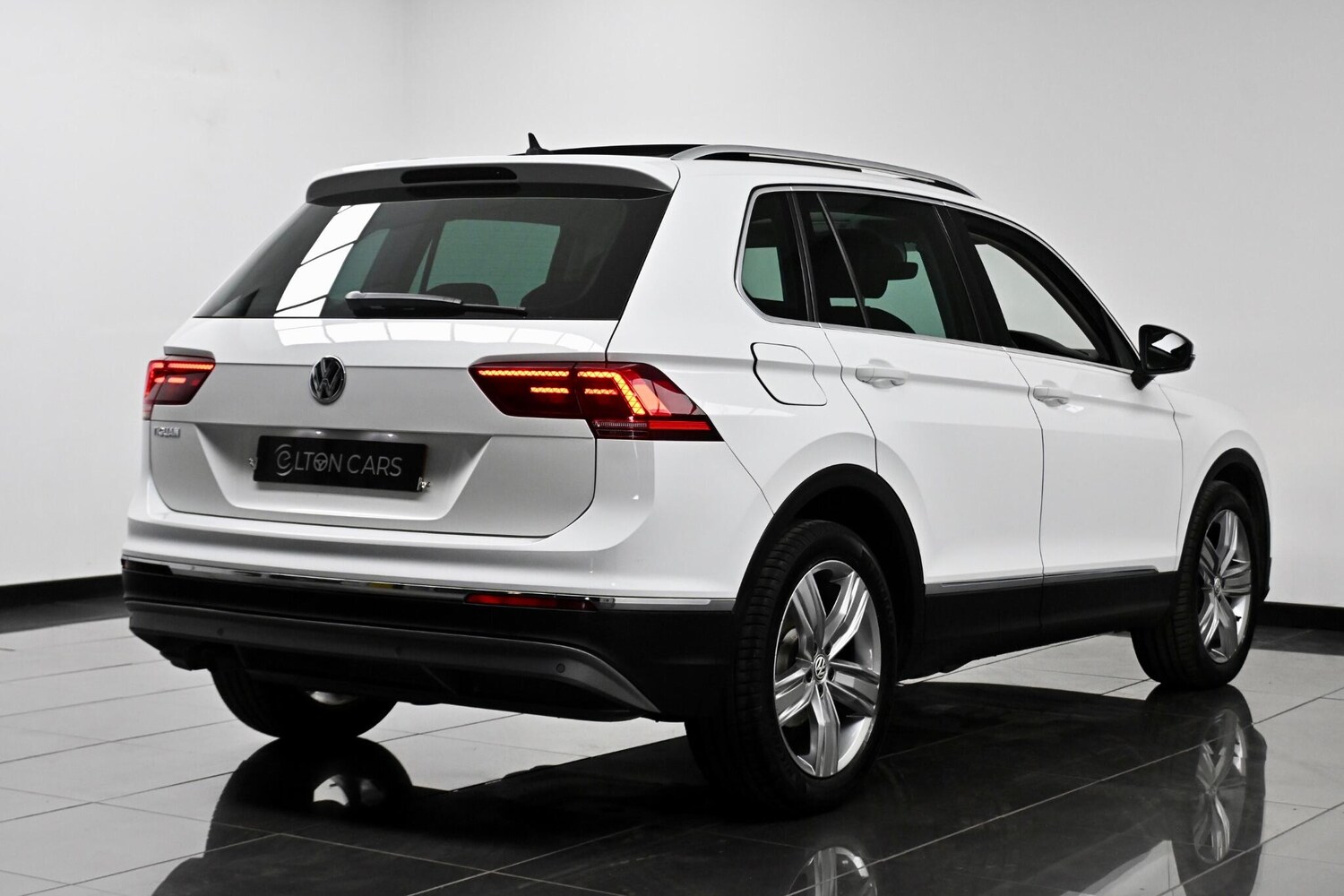 Used Volkswagen Tiguan for sale - 77586886: Photo 12