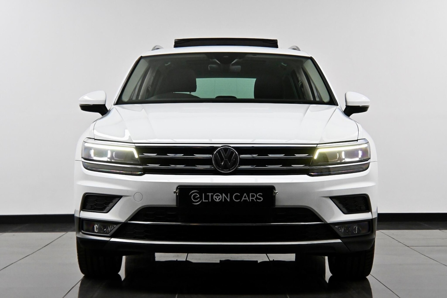 Used Volkswagen Tiguan for sale - 77586886: Photo 3