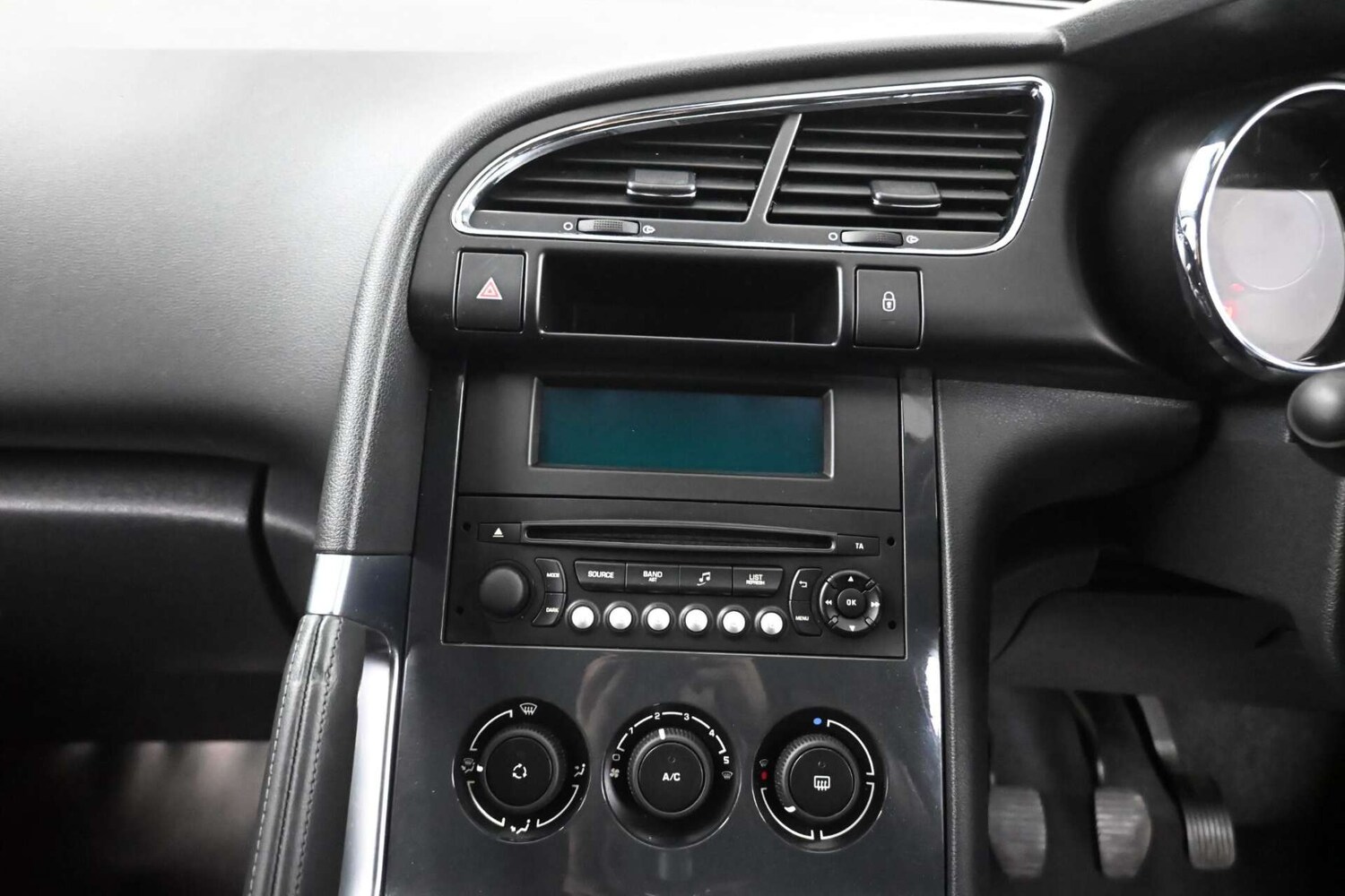 Used Peugeot 3008 2016 for sale - 77729066: Photo 16