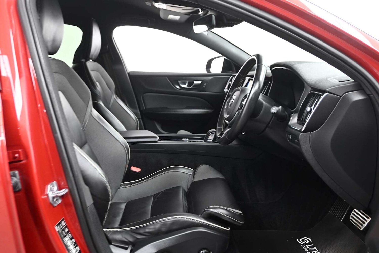 Used Volvo V60 2021 for sale - 77735071: Photo 16