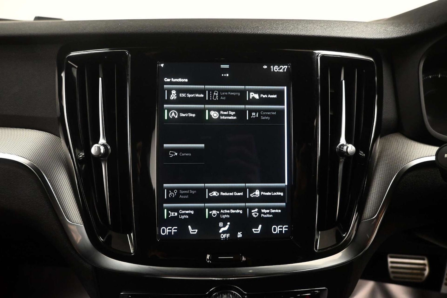 Used Volvo V60 2021 for sale - 77735071: Photo 32