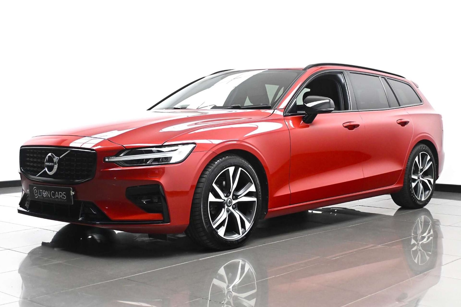 Used Volvo V60 2021 for sale - 77735071: Photo 8