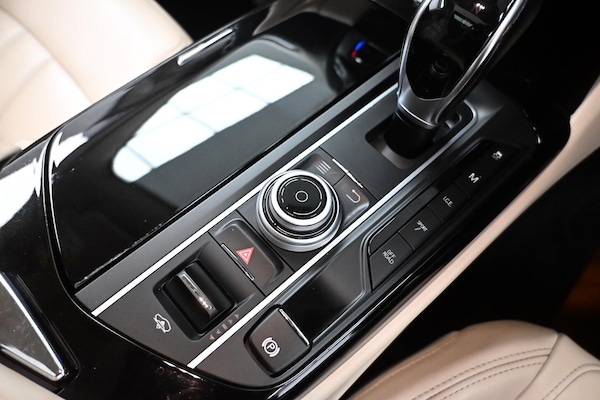 Used Maserati Levante 2018 for sale - 75728821: Photo 26