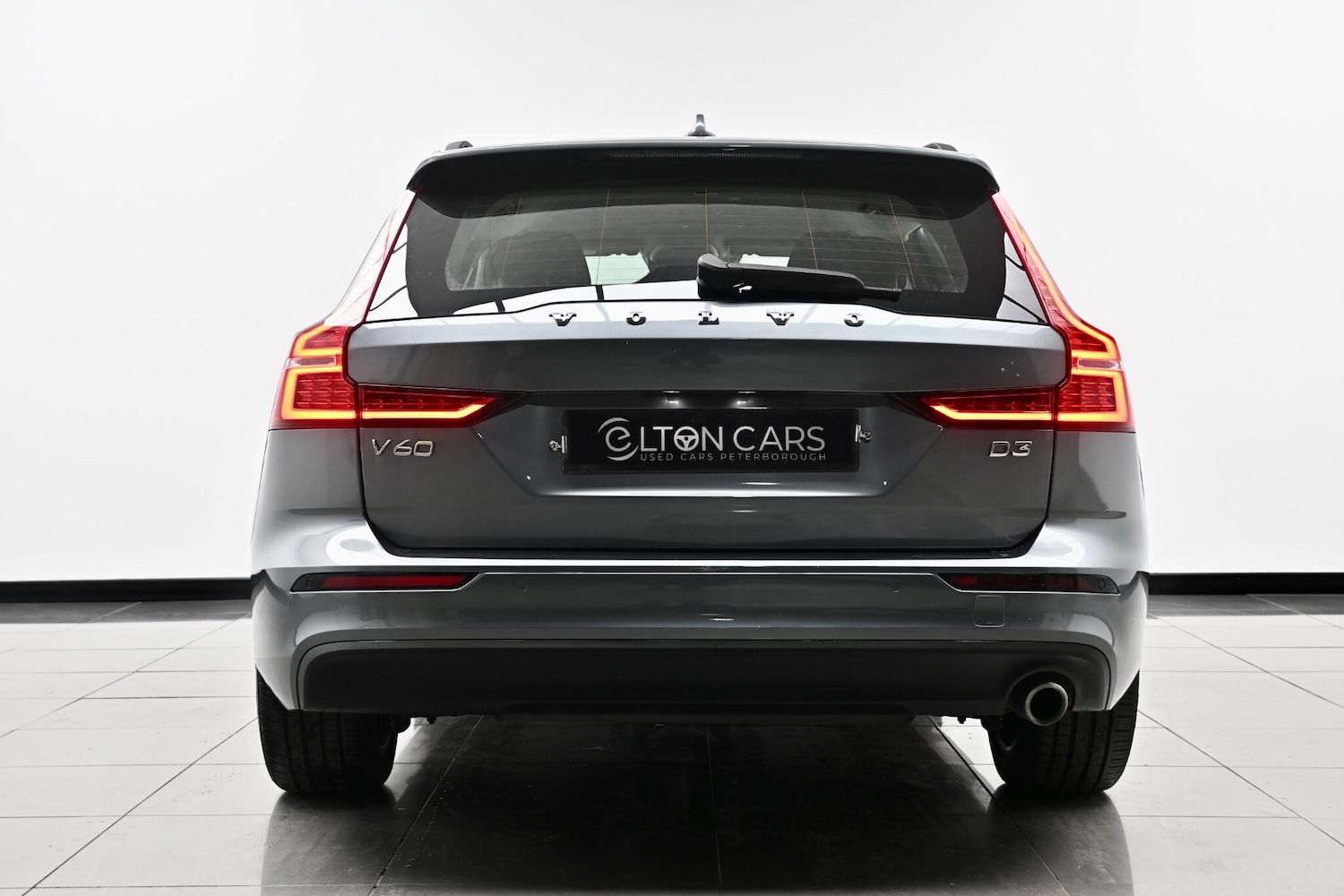 Used Volvo V60 2019 for sale - 76645665: Photo 11