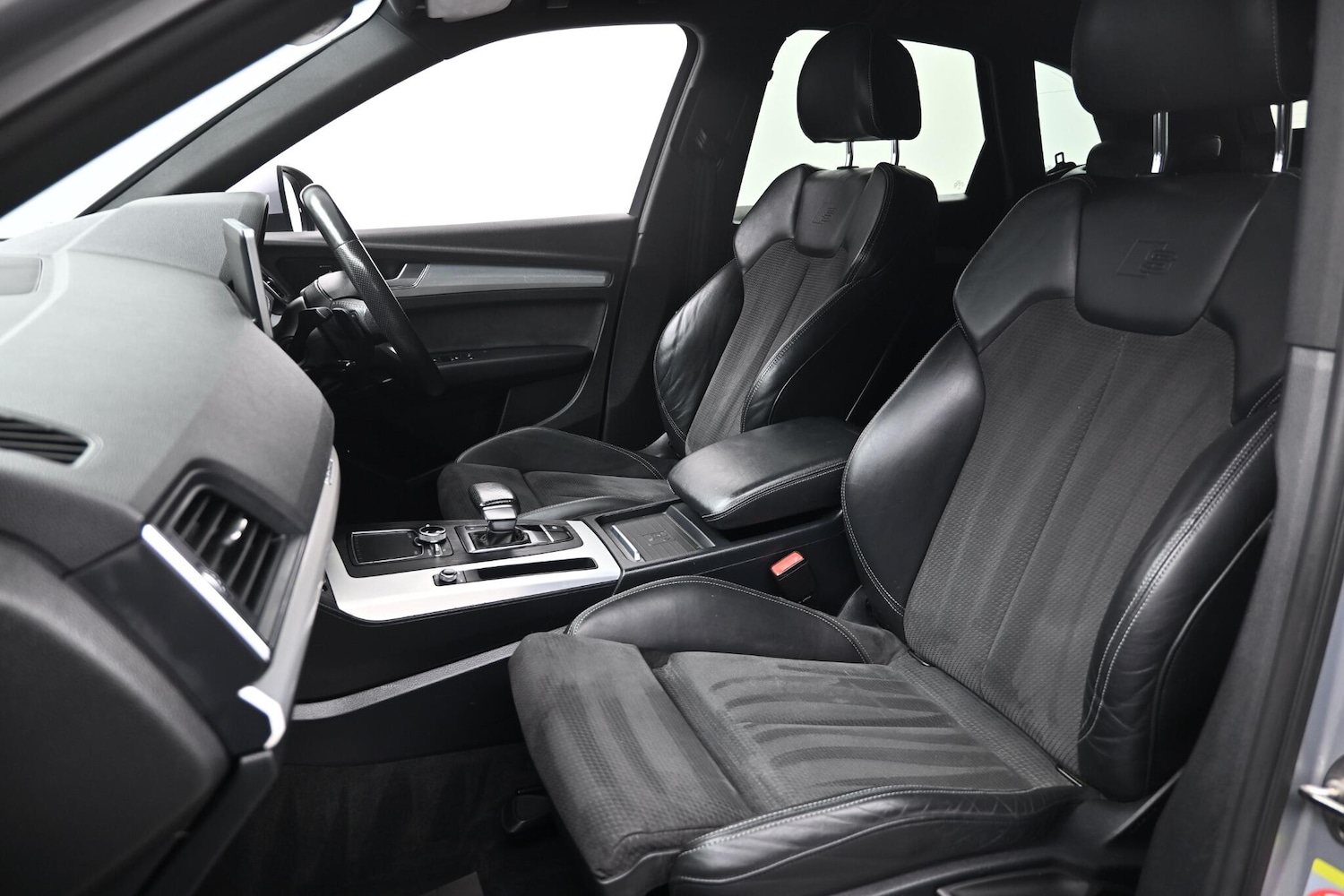 Used Audi Q5 2018 for sale - 76592895: Photo 31