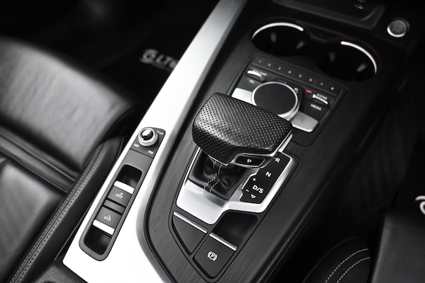 Used Audi A5 Cabriolet 2017 for sale - 76188592: Photo 32