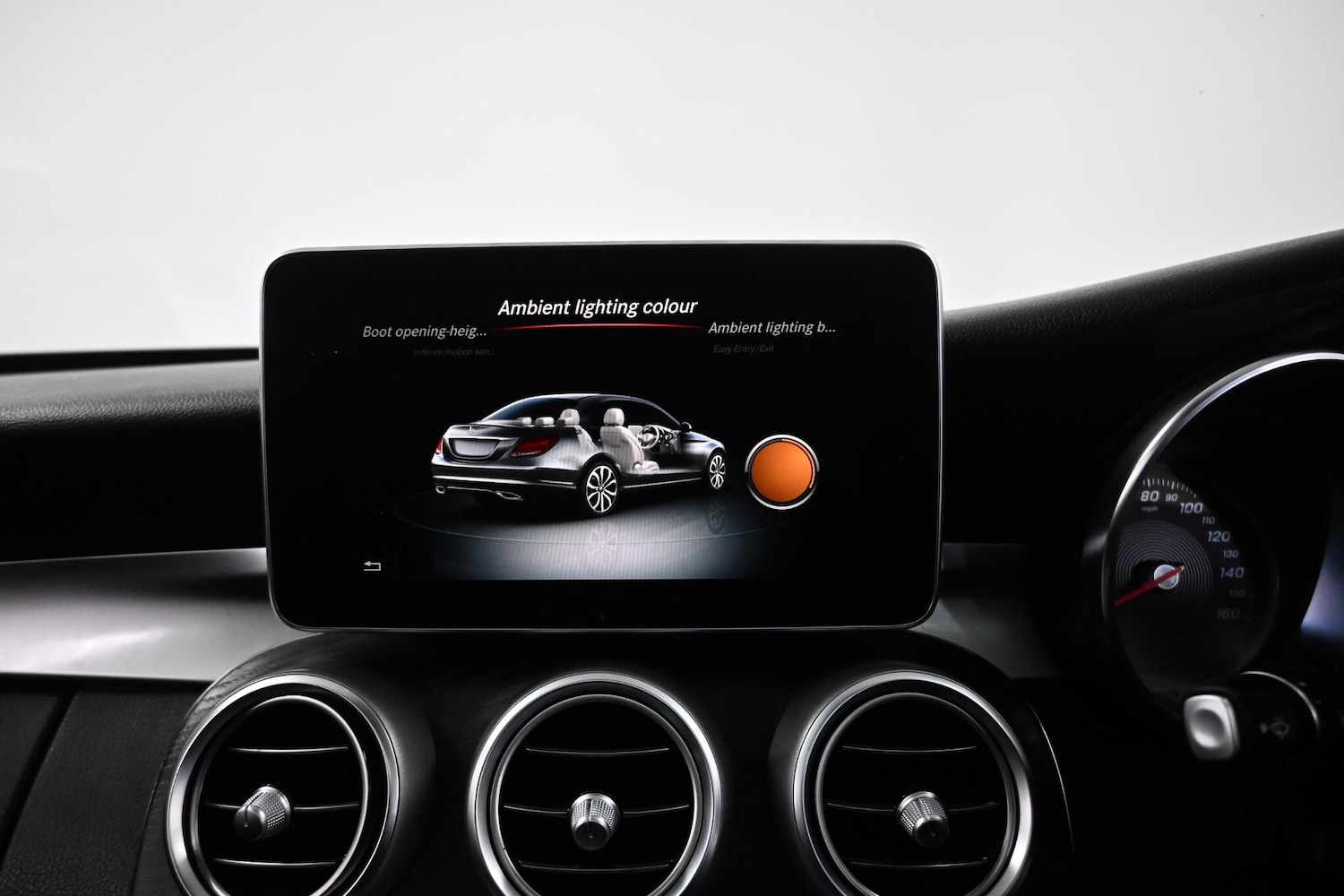 Used Mercedes-Benz C Class 2018 for sale - 77783782: Photo 25