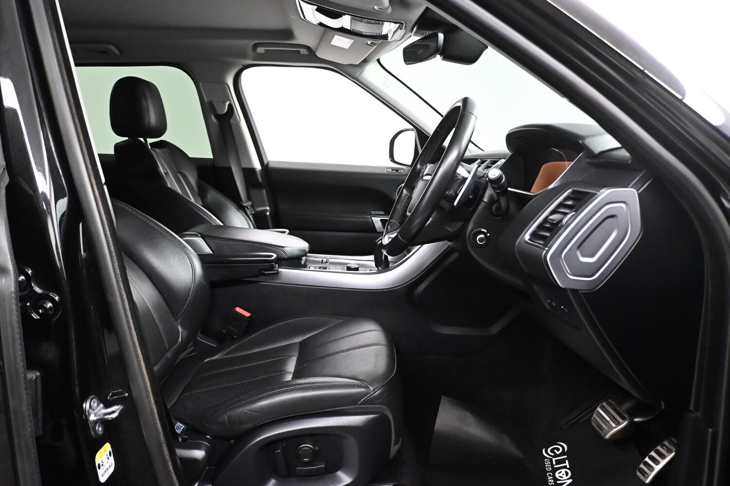 Used Land Rover Range Rover Sport 2017 for sale - 77908653: Photo 31