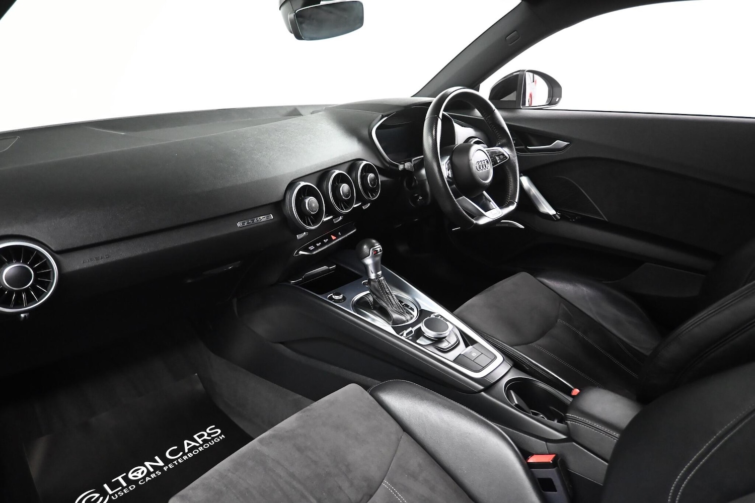 Used Audi TT 2018 for sale - 77108828: Photo 14