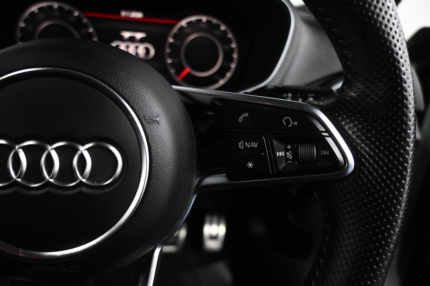 Used Audi TT 2018 for sale - 77108828: Photo 23