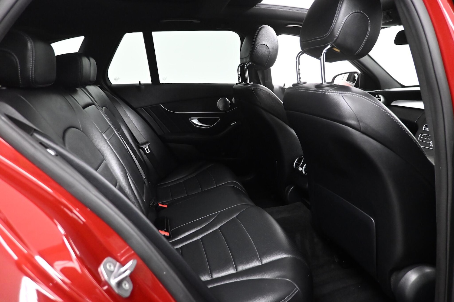 Used Mercedes-Benz C Class 2018 for sale - 76752719: Photo 14