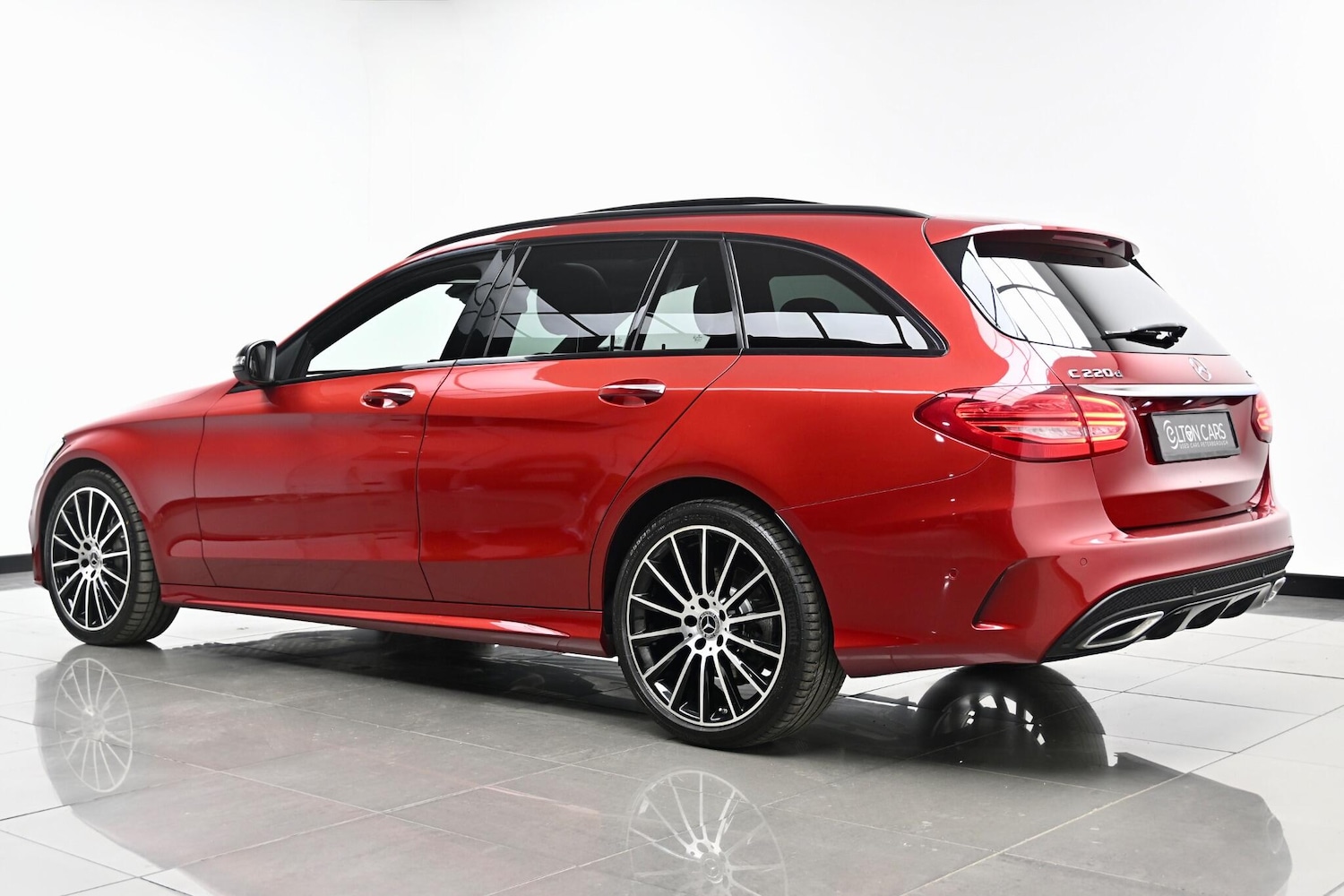 Used Mercedes-Benz C Class 2018 for sale - 76752719: Photo 24