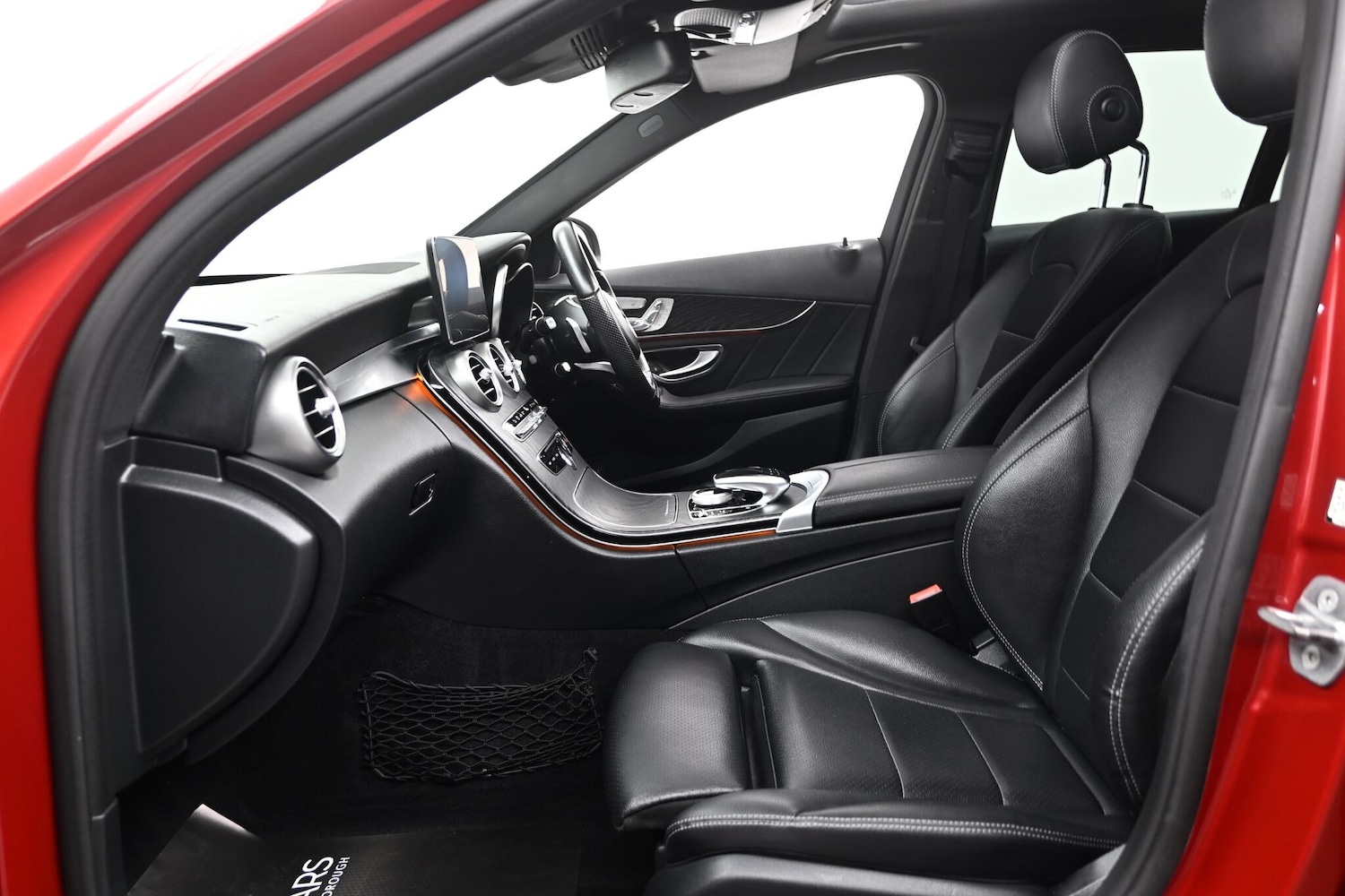 Used Mercedes-Benz C Class 2018 for sale - 76752719: Photo 28