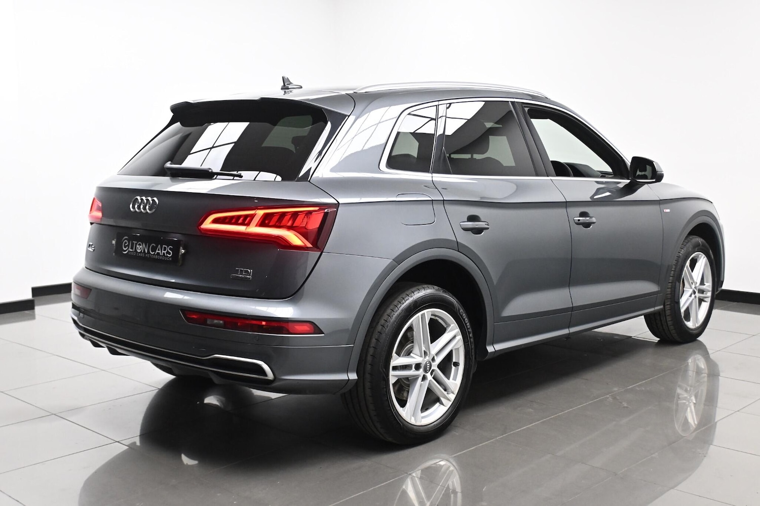 Used Audi Q5 2018 for sale - 76913406: Photo 29