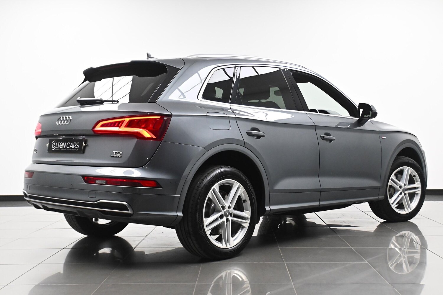 Used Audi Q5 2018 for sale - 76913406: Photo 30