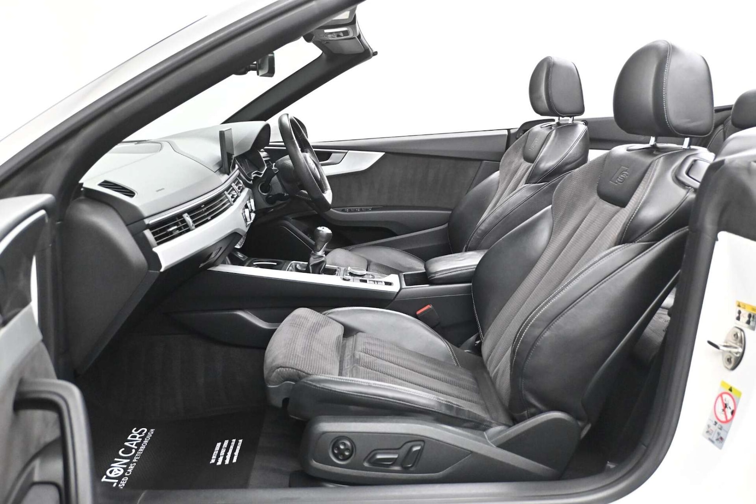 Used Audi A5 Cabriolet 2018 for sale - 77729105: Photo 11