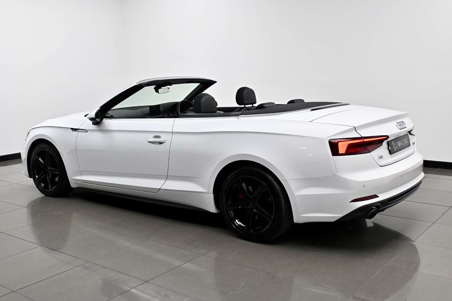 Used Audi A5 Cabriolet 2018 for sale - 77729105: Photo 27