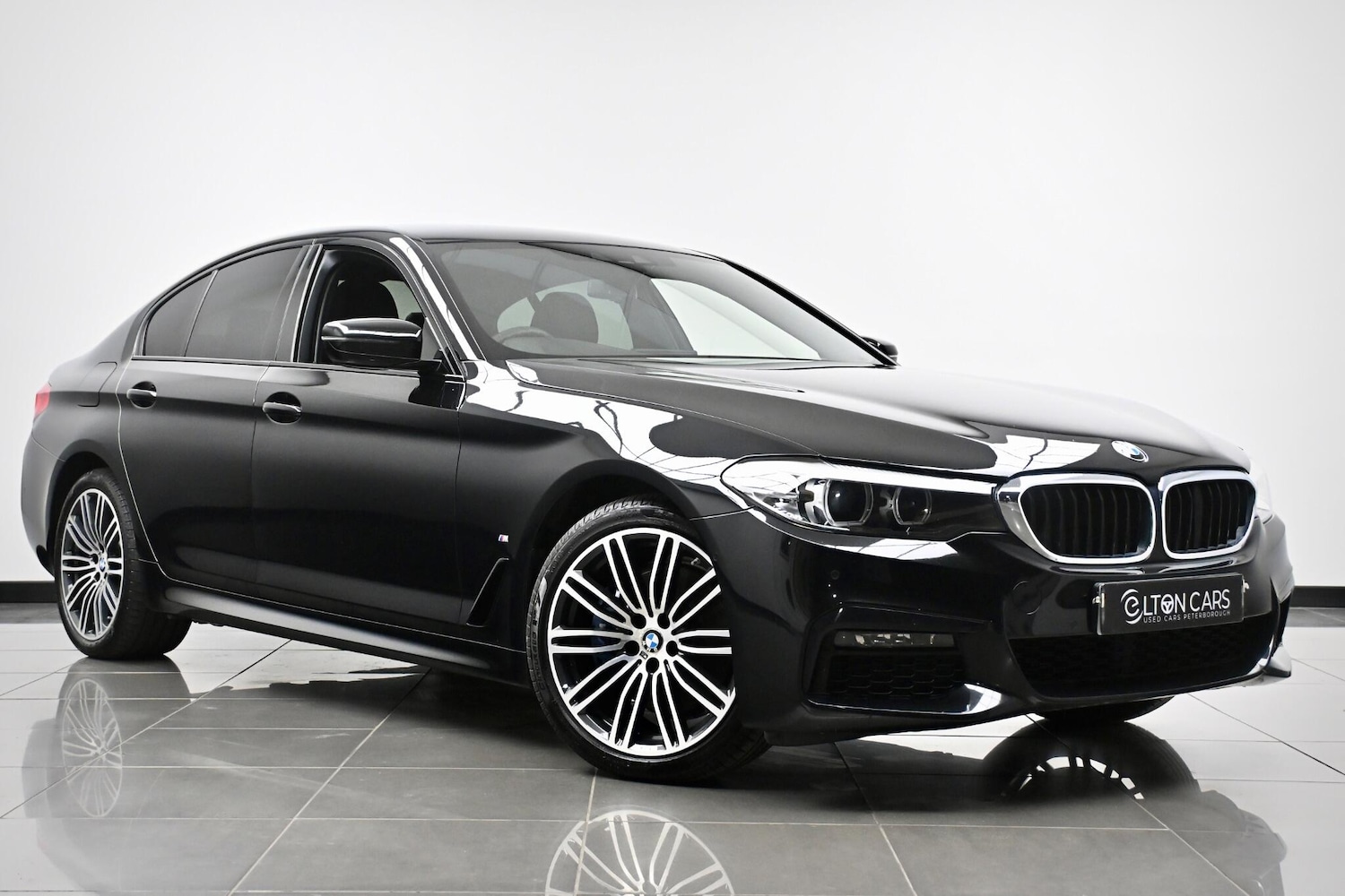 Used BMW 5 Series 2020 for sale - 76714258: Photo 1