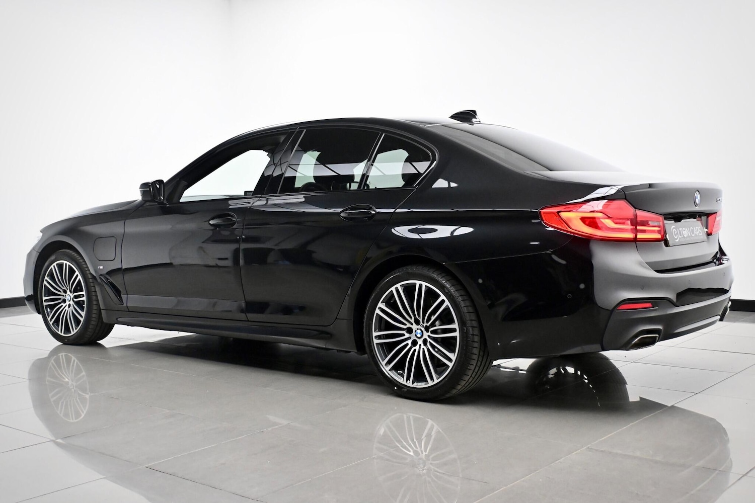 Used BMW 5 Series 2020 for sale - 76714258: Photo 11